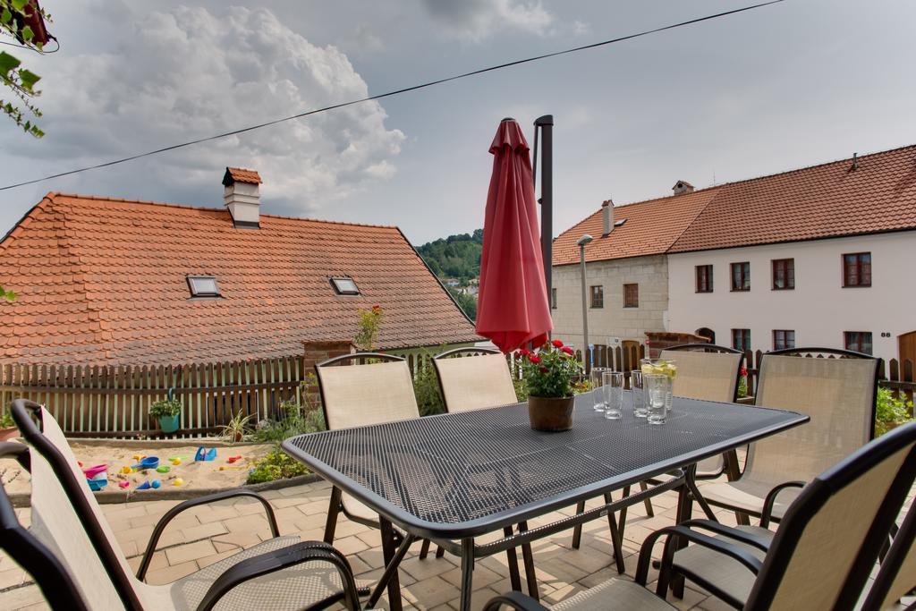 Amazing 5 Bedroom House Krumlov 82 - 4 Min Walk To Main Square Český Krumlov Exterior foto